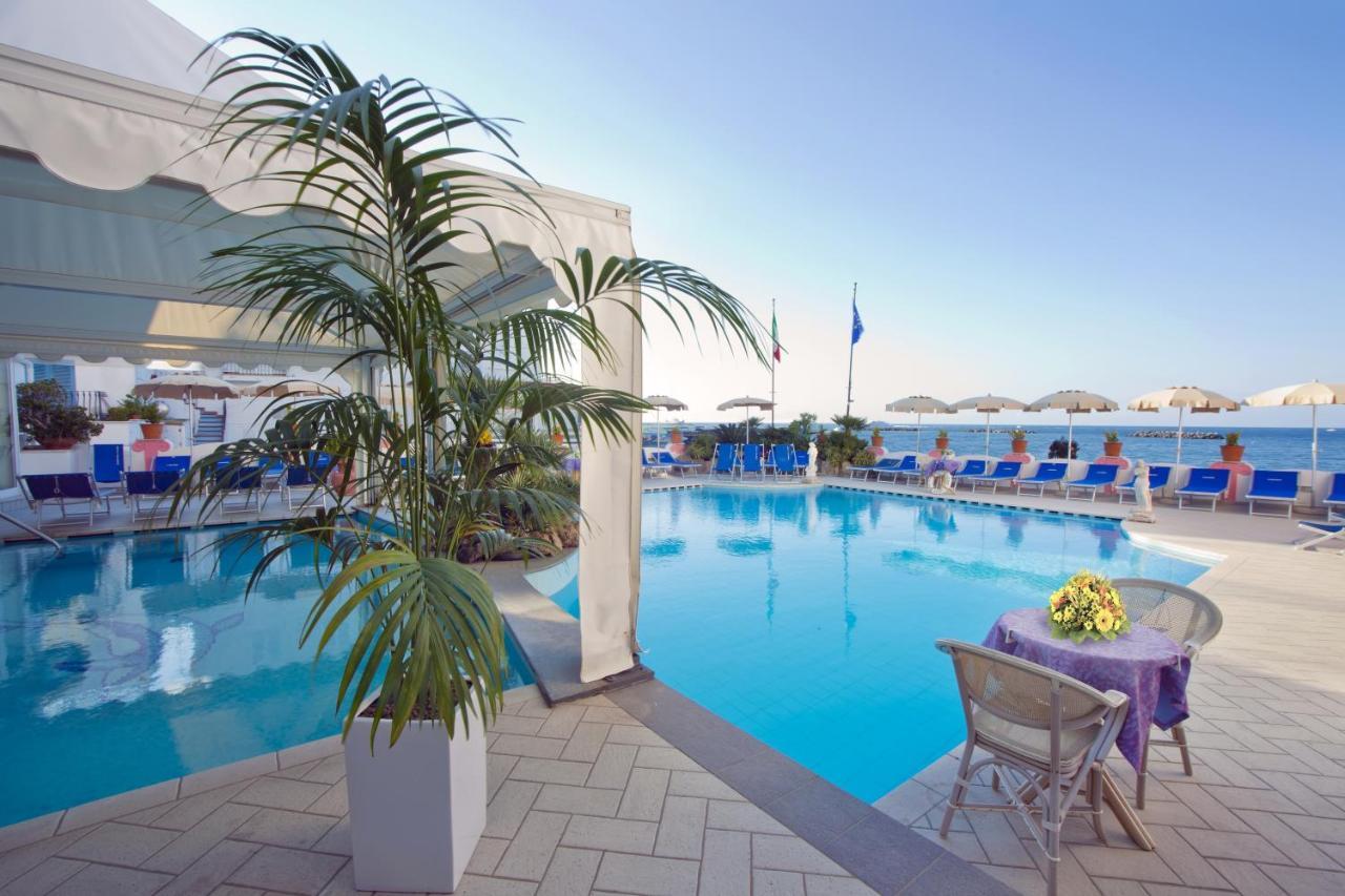 Hotel Solemar Beach & Beauty Spa Ísquia Exterior foto